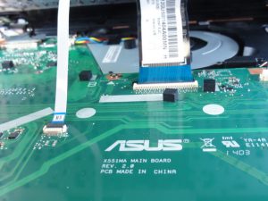 نمایندگی تعویض صفحه نمایش ASUS D550MA-DS01